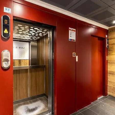 Les 3 Vallees - *